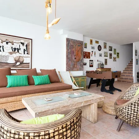 Homelike Spectacular Luxury Triplex Tabaiba Private Pool بيت للعطل El Rosario (Tenerife)