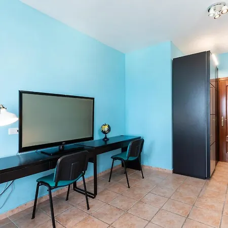 Homelike Spectacular Luxury Triplex Tabaiba Private Pool بيت للعطل