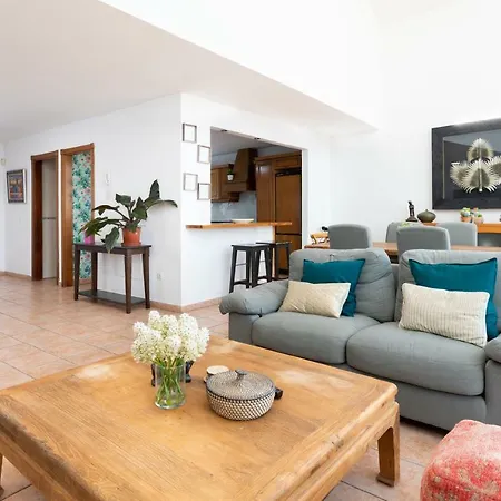 Homelike Spectacular Luxury Triplex Tabaiba Private Pool Feriehus *